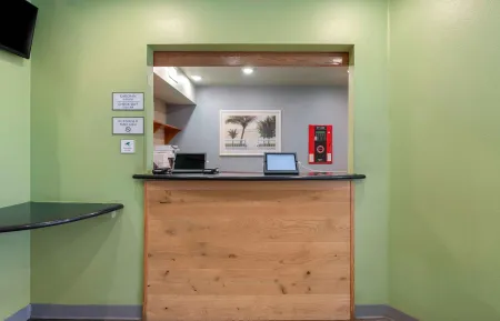 Lobby and Guest Check-in