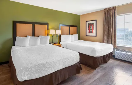 Studio Suite - 2 Queen Beds