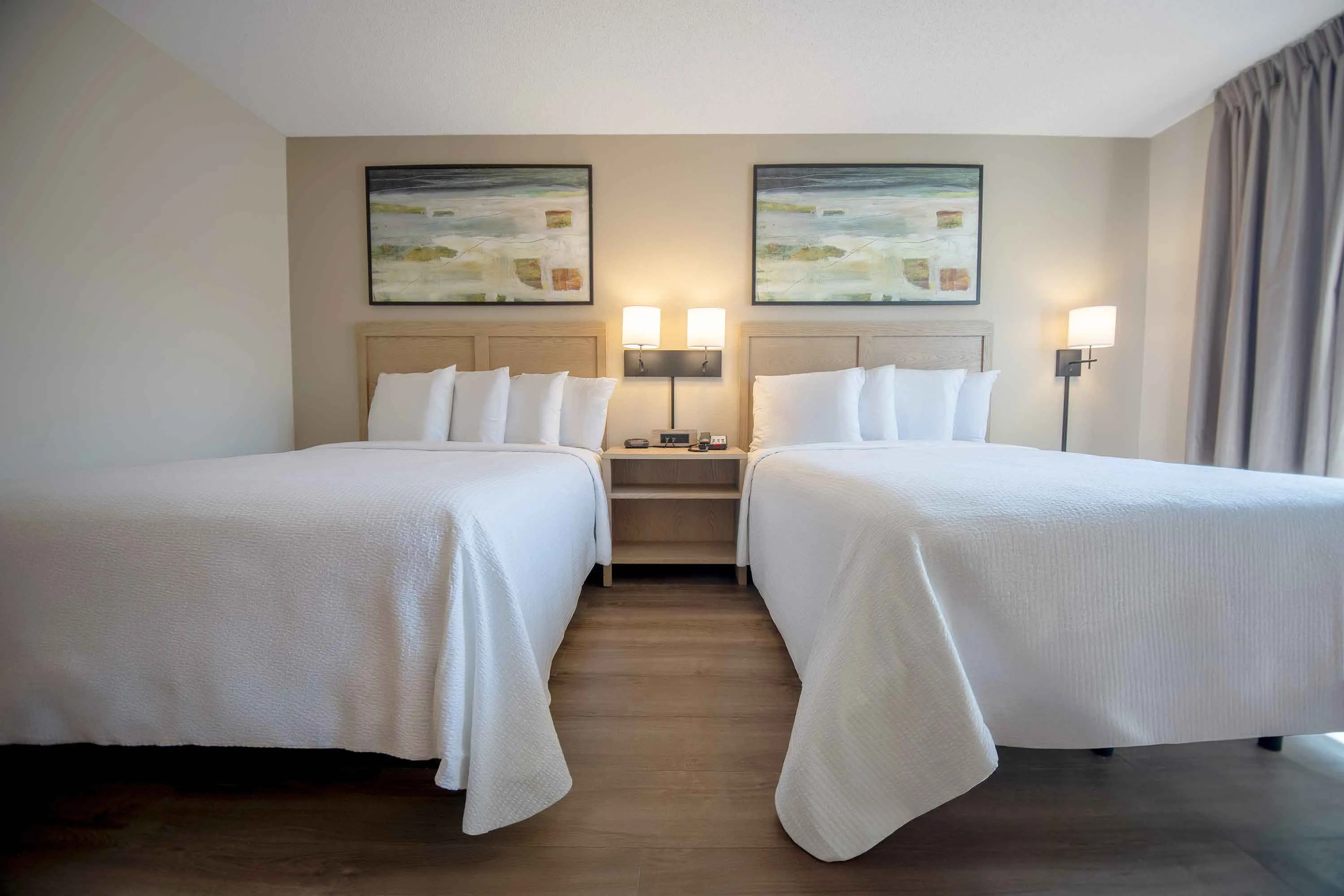 Studio Suite - 2 Full Beds