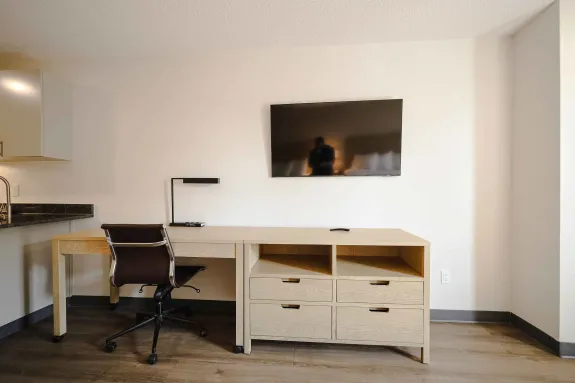 Studio Suite - 2 Full Beds