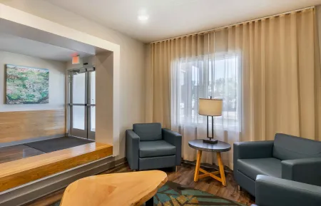 Lobby and Guest Check-in