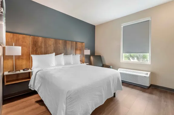 Studio Suite - 1 Queen Bed