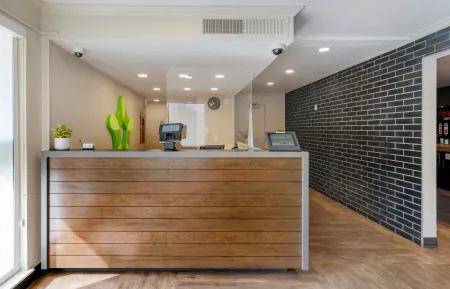 Lobby and Guest Check-in