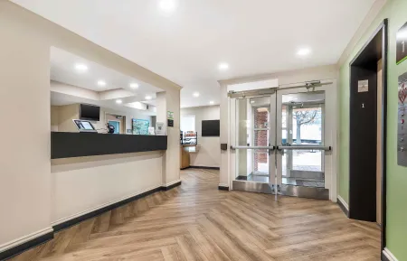 Lobby and Guest Check-in