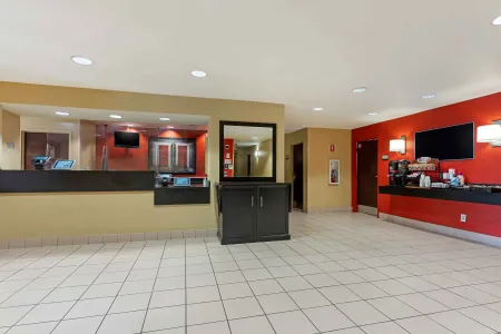 Lobby and Guest Check-in