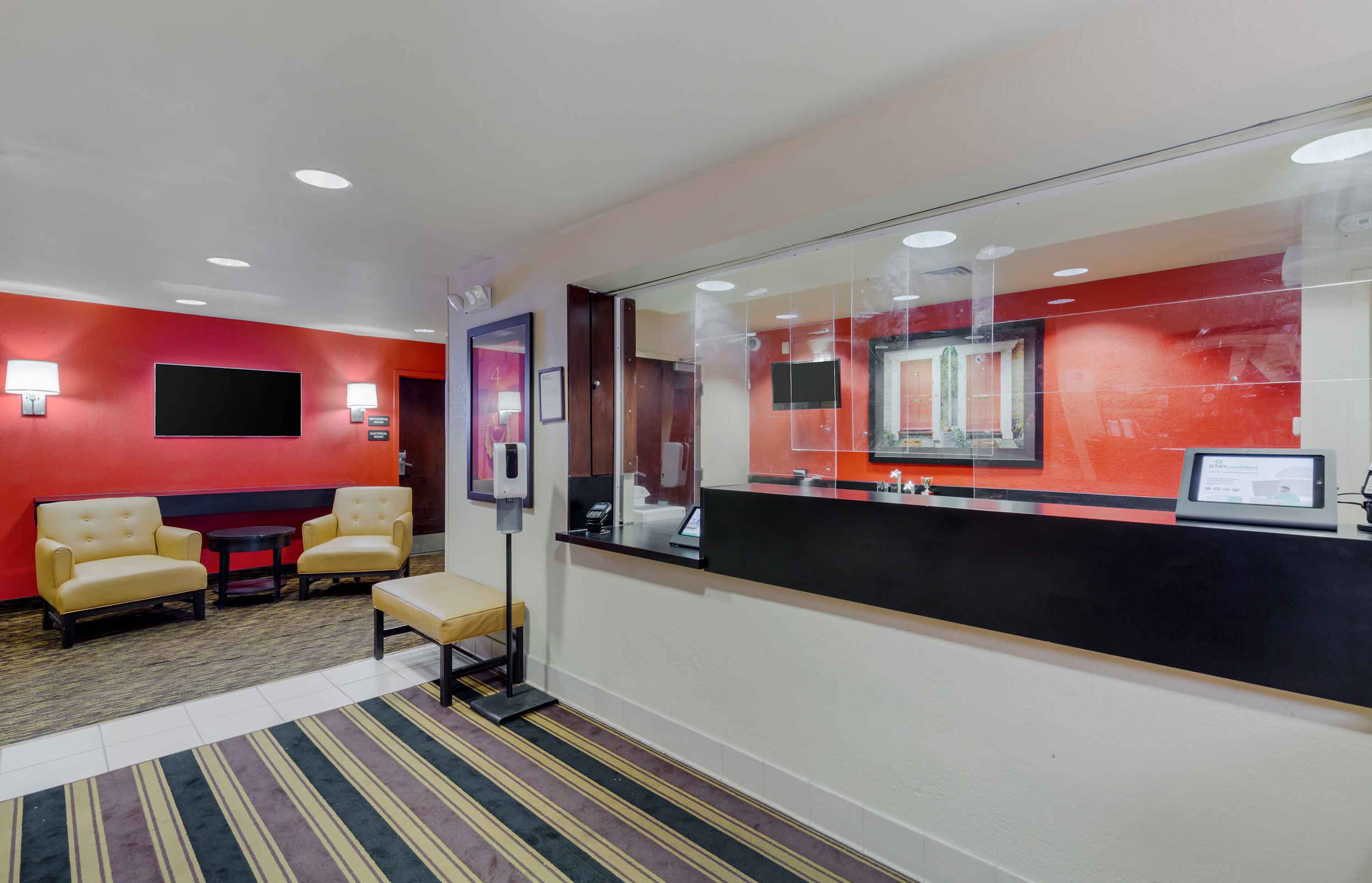 Lobby and Guest Check-in