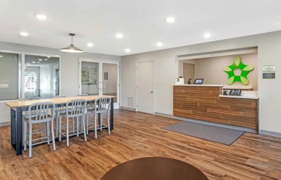 Lobby and Guest Check-in