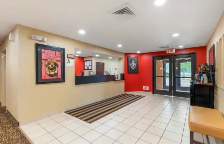 Lobby and Guest Check-in