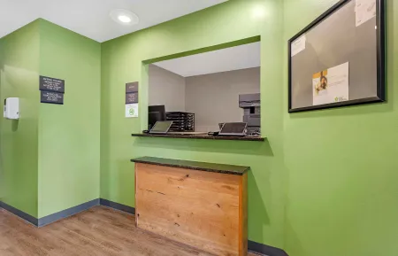 Lobby and Guest Check-in