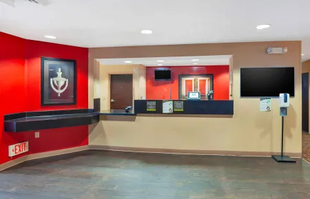 Lobby and Guest Check-in